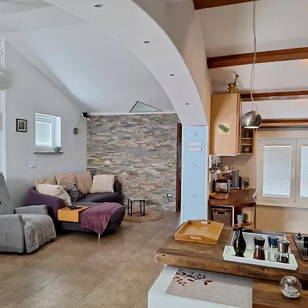 Pakua & Penthouse Apartamento Rovinj