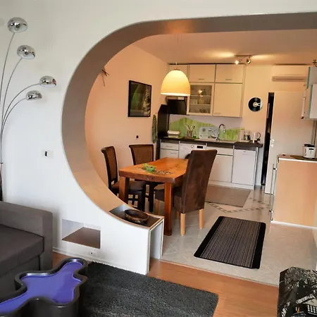 Pakua & Penthouse Apartment *